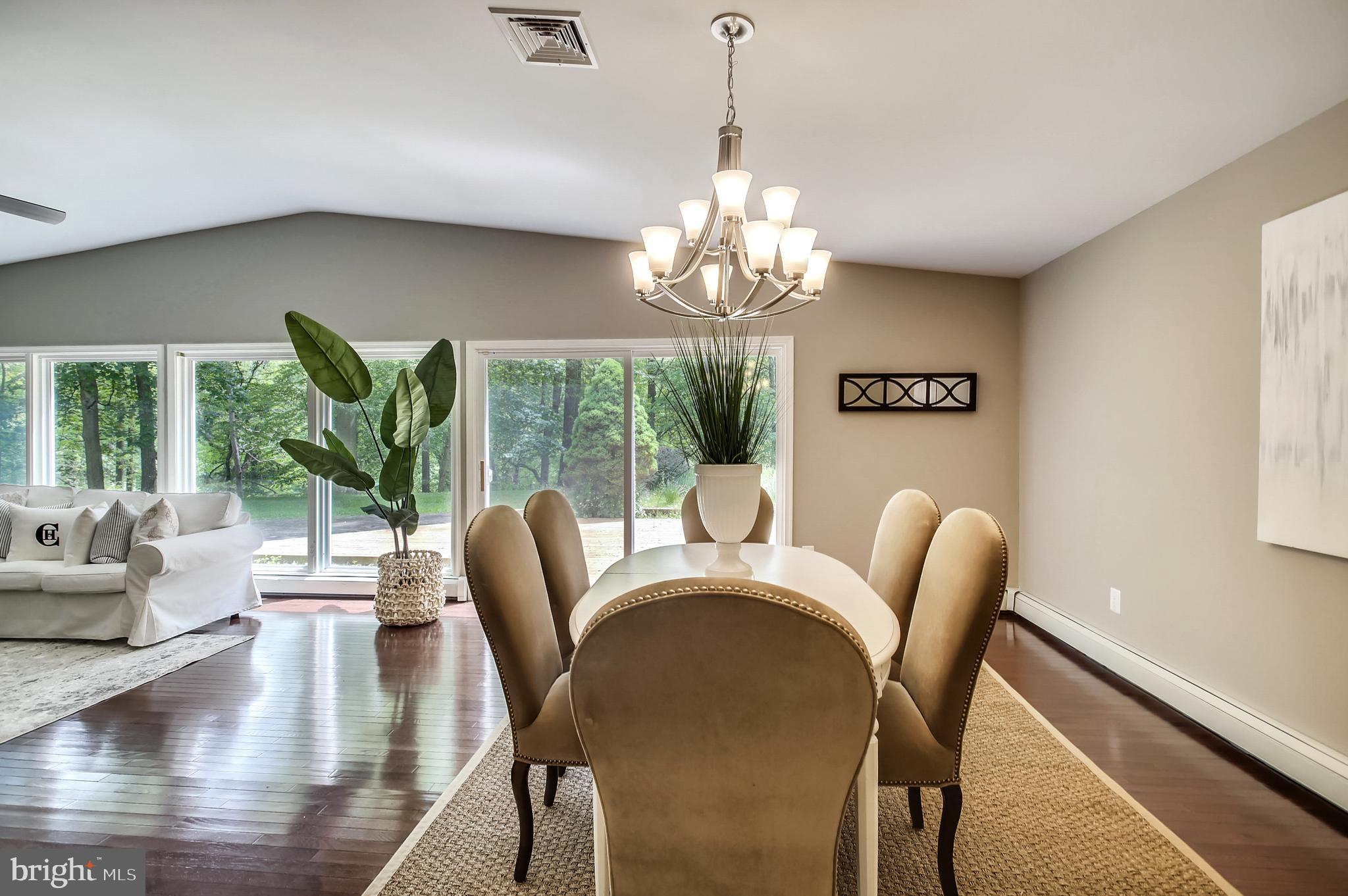 8202 Anita Road Baltimore, MD 21208 - Photo 13 of 79 Gallery Image 13