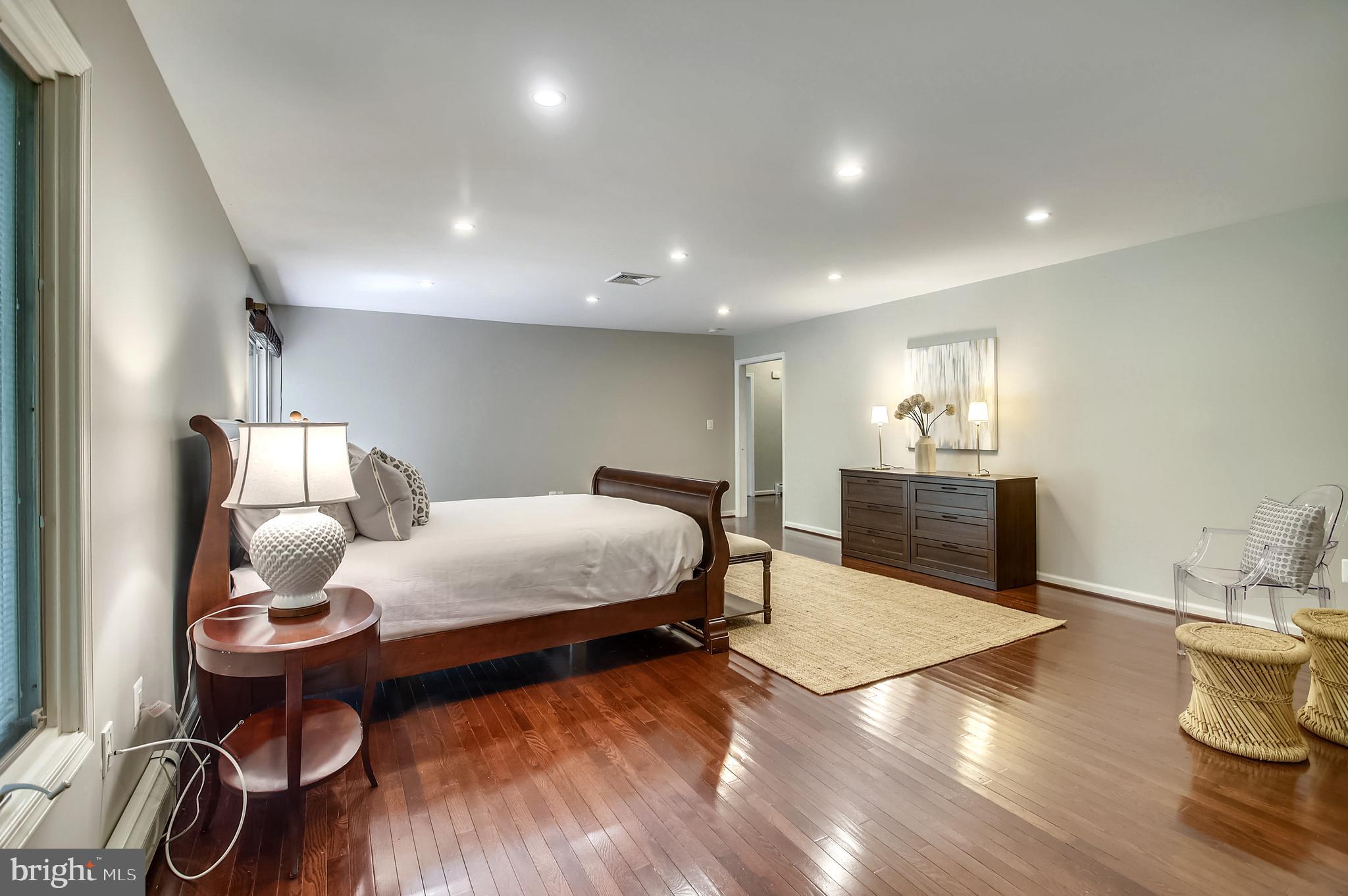 8202 Anita Road Baltimore, MD 21208 - Photo 54 of 79 Master Suite 2- Main Level
