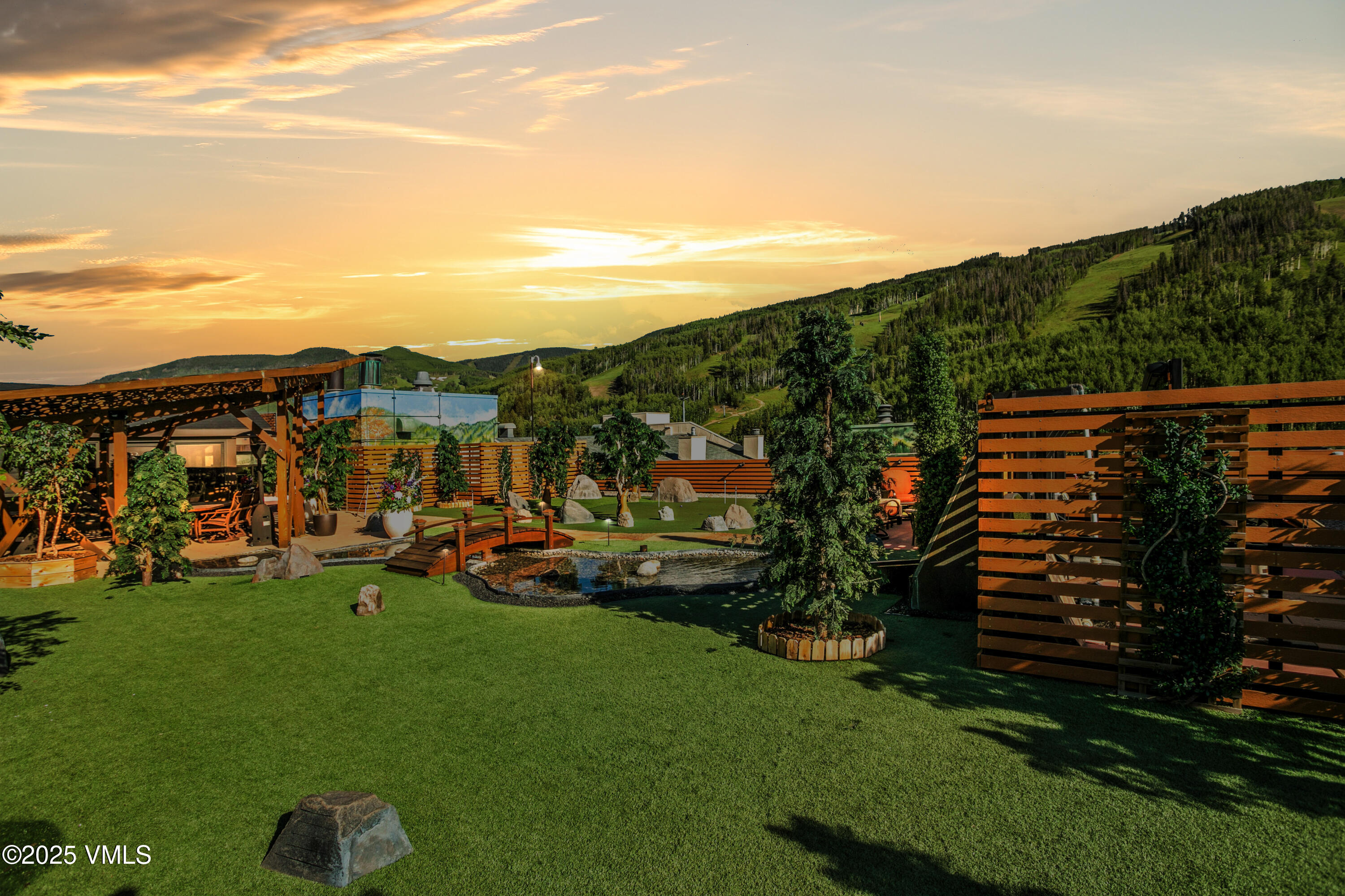 714 West Lionshead Circle, Unit 683 Vail, CO 81657 - Photo 20 of 54 714 Lionshead Place-print-018-13-Rooftop