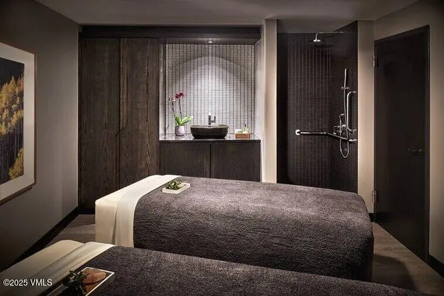 $11,995,000 | 714 West Lionshead Circle, Unit 683, Vail, CO 81657