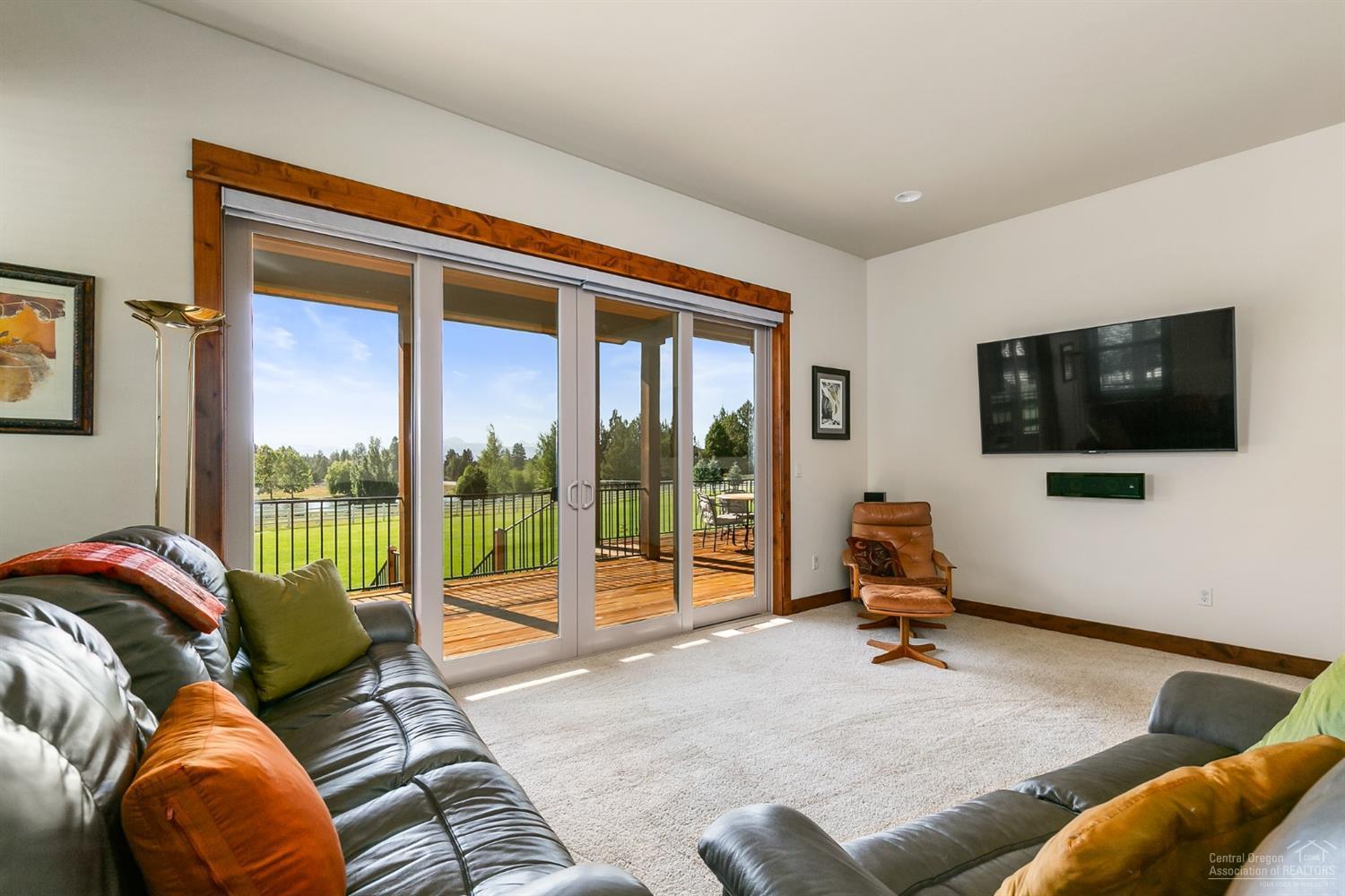 60705 Billadeau Road Bend, OR 97702 - Photo 15 of 25 Second Master, Media Room?