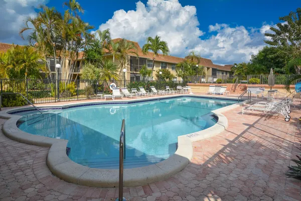 $2,500 | 1231 Northwest 13th Street, Unit 471F, Boca Raton, FL 33486