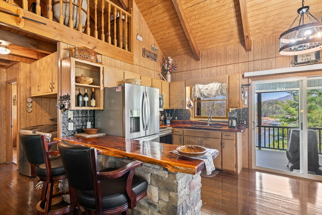 1227 Village Road Murphy, NC 28906 - Photo 12 of 49