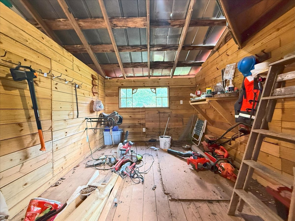 1510 Penile Hill Road Decherd, TN 37324 - Photo 34 of 34 a view of storage and utility room