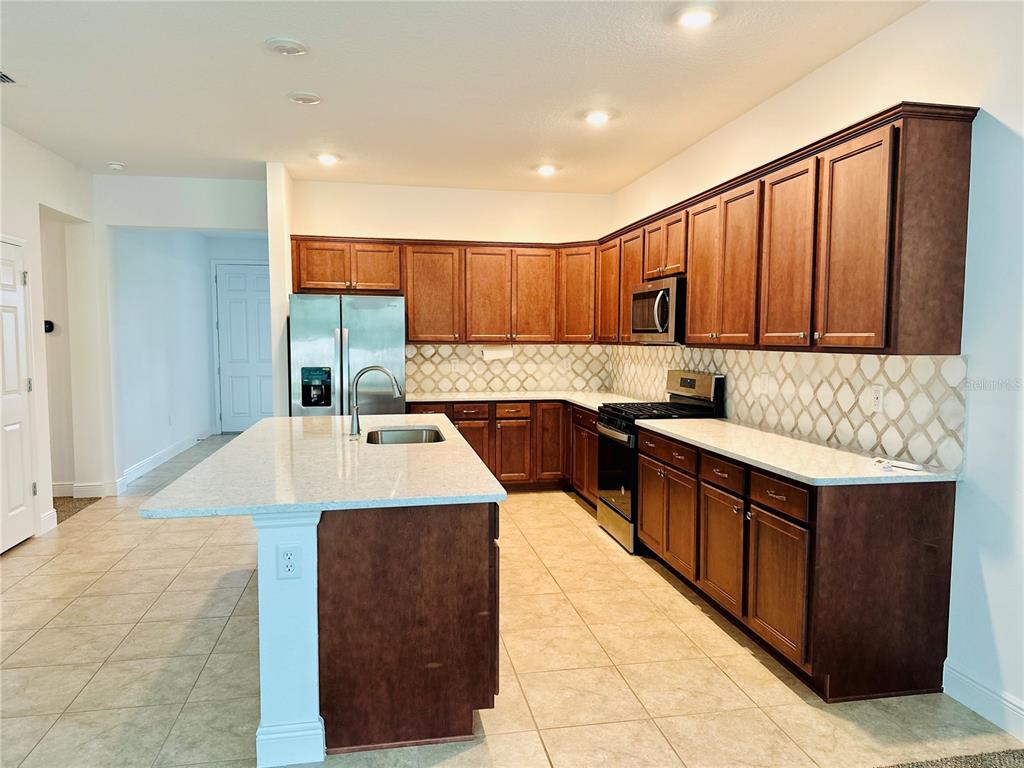 5806 Southwest 78th Ave Road Ocala, FL 34474 - Photo 5 of 10