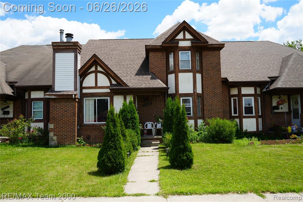 6426 Chase Road Dearborn, MI 48126 - Photo 1 of 35