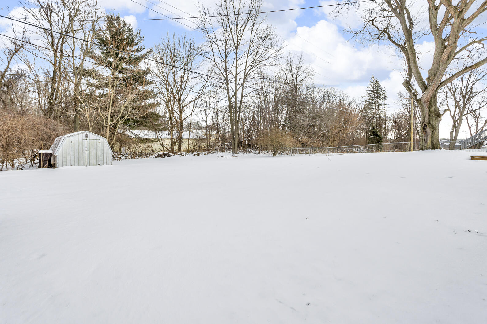 627 Robinson Road Jackson, MI 49203 - Photo 4 of 35 0N0A9044