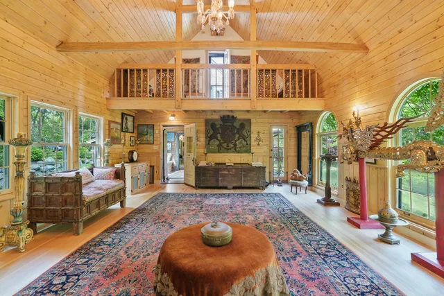$2,250,000 | 157 Ben Chase Road, West Tisbury, MA 02568