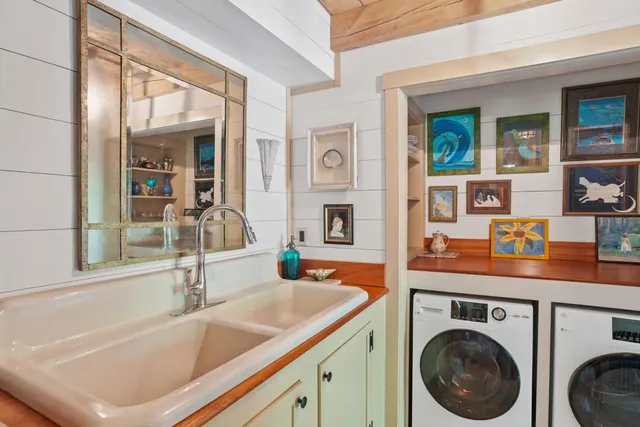 $2,250,000 | 157 Ben Chase Road, West Tisbury, MA 02568