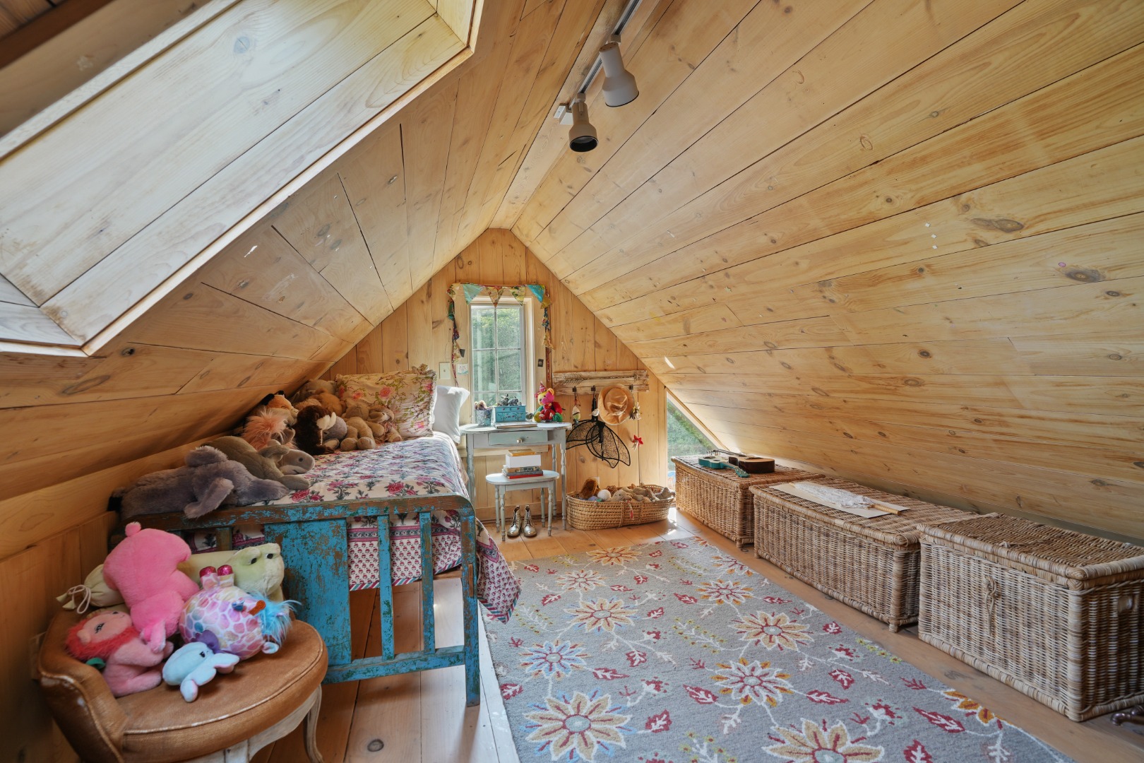 157 Ben Chase Road West Tisbury, MA 02568 - Photo 32 of 59