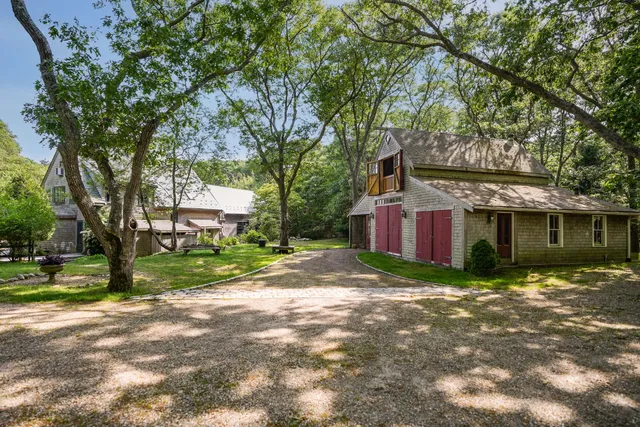 $2,250,000 | 157 Ben Chase Road, West Tisbury, MA 02568