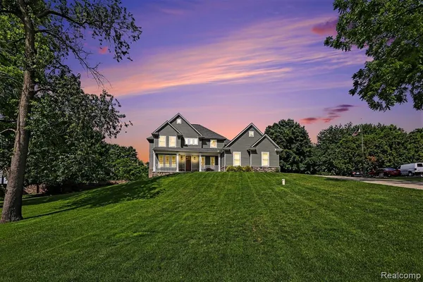 $799,900 | 1660 Winthrop Road, Bloomfield Hills, MI 48302