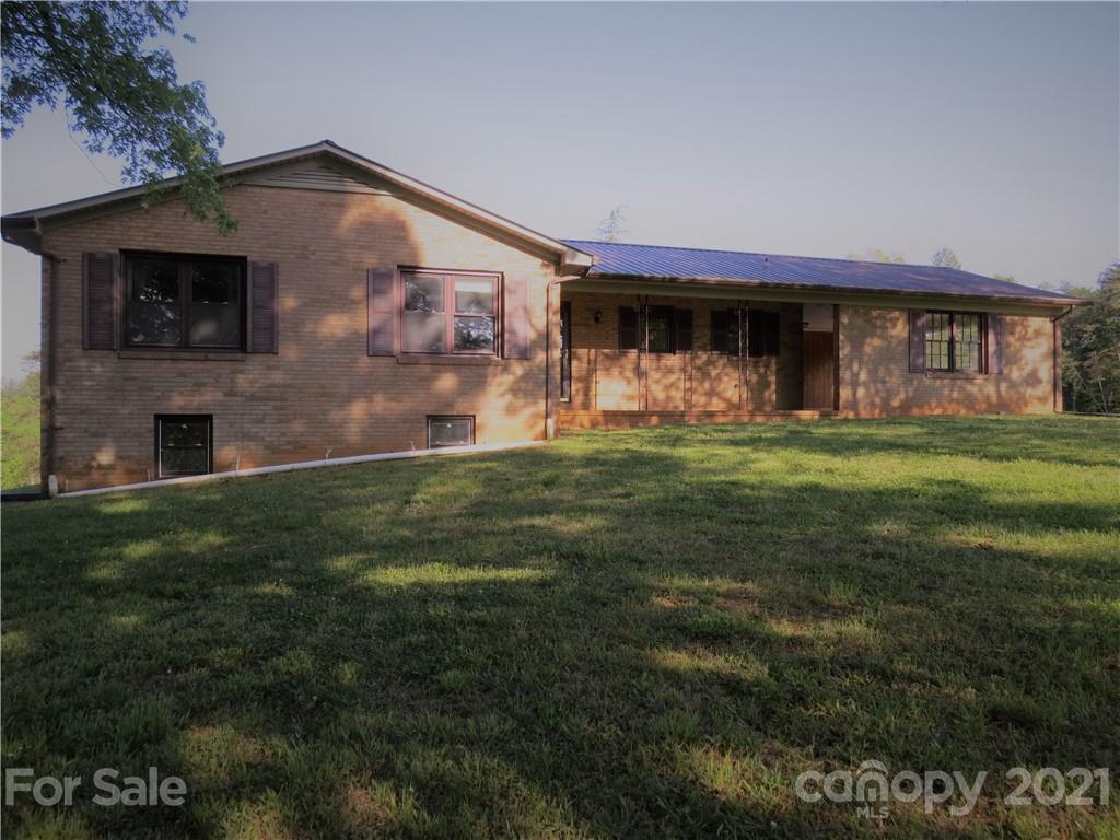 528 Grassy Knob Road Union Grove, NC 28689 - Photo 1 of 40 Gallery Image 1