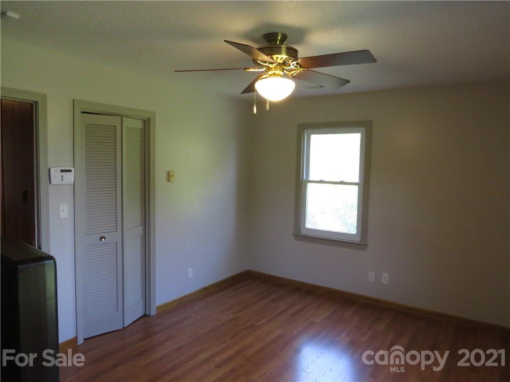 528 Grassy Knob Road Union Grove, NC 28689 - Photo 15 of 40 Gallery Image 15