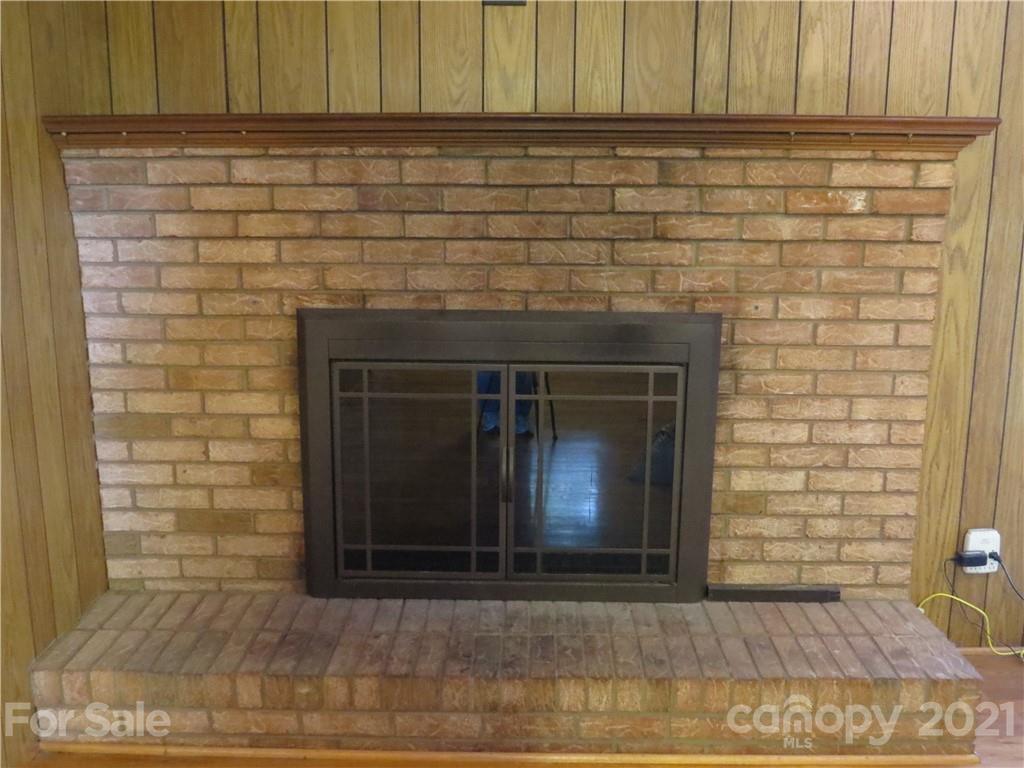 528 Grassy Knob Road Union Grove, NC 28689 - Photo 7 of 40 Gallery Image 7