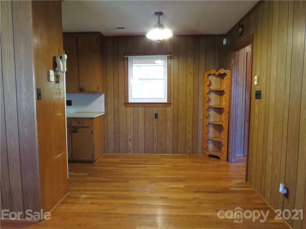 528 Grassy Knob Road Union Grove, NC 28689 - Photo 9 of 40 Gallery Image 9