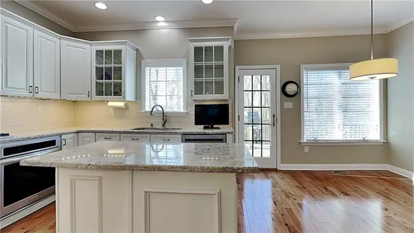 $700,000 | 535 Dorchester Drive, Seven Fields, PA 16046