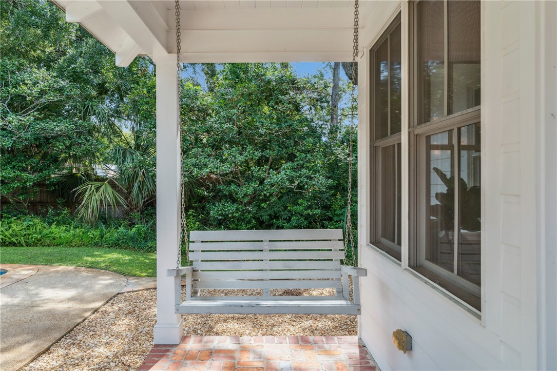 625 May Joe Street St. Simons Island, GA 31522 - Photo 20 of 73