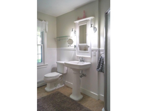 507 Dolly Road Hopkinton, NH 03229 - Photo 19 of 32