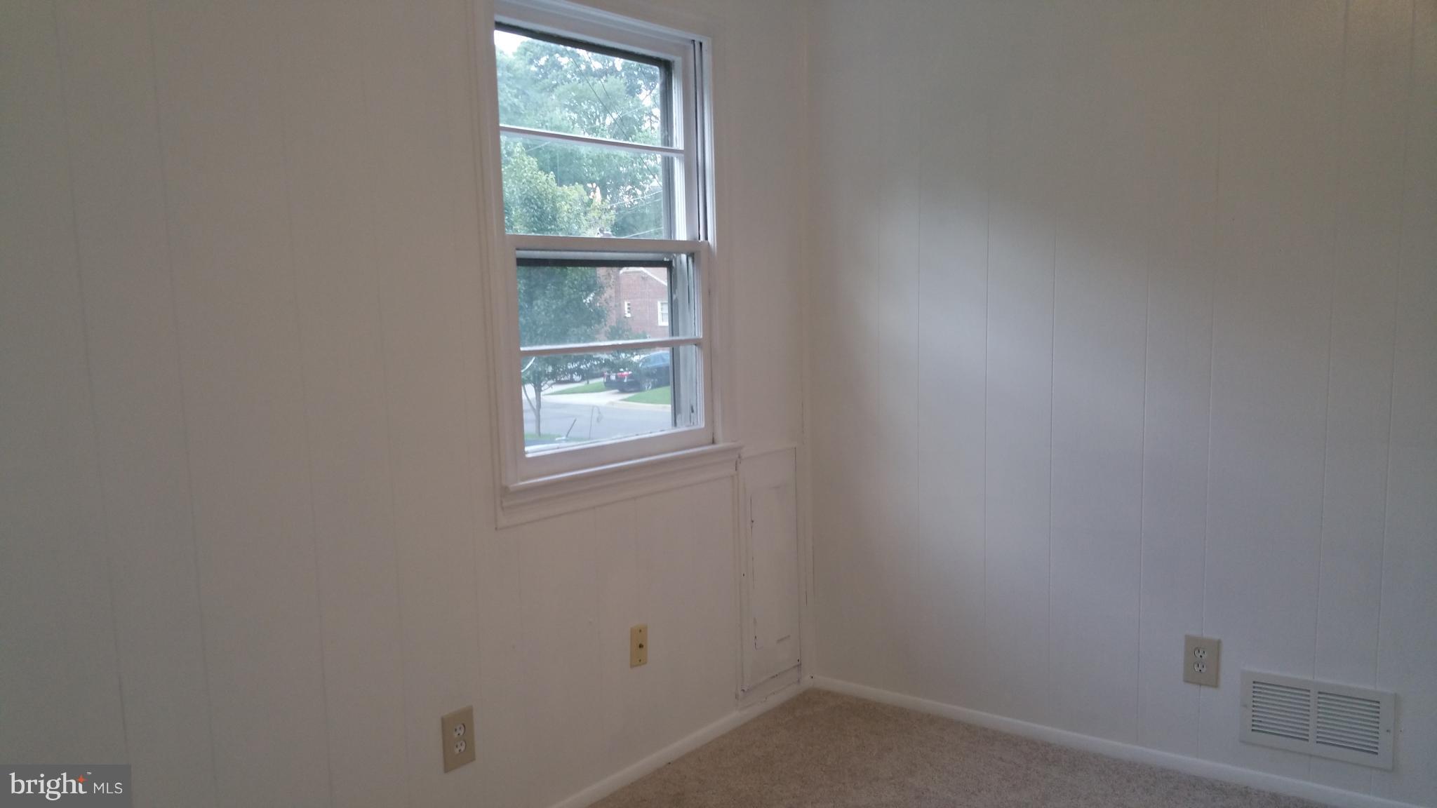 416 Denham Road Rockville, MD 20851 - Photo 20 of 25 2nd bedroom