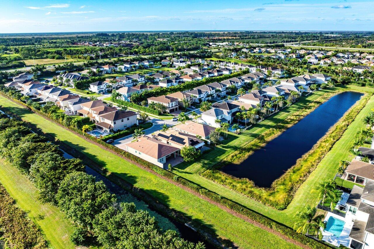 15434 Blue River Road Delray Beach, FL 33446 - Photo 45 of 64 045-15434BlueRiverRoad-DelrayBeach-FL-33
