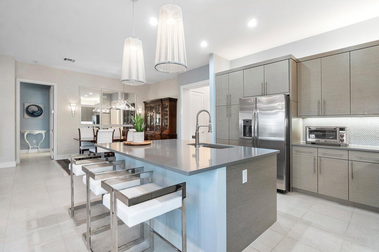 15434 Blue River Road Delray Beach, FL 33446 - Photo 10 of 64 010-15434BlueRiverRoad-DelrayBeach-FL-33
