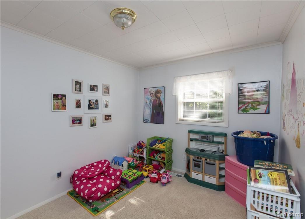 11397 Main Road Fenton, MI 48430 - Photo 33 of 45 Stamm (7 of 27).jpg