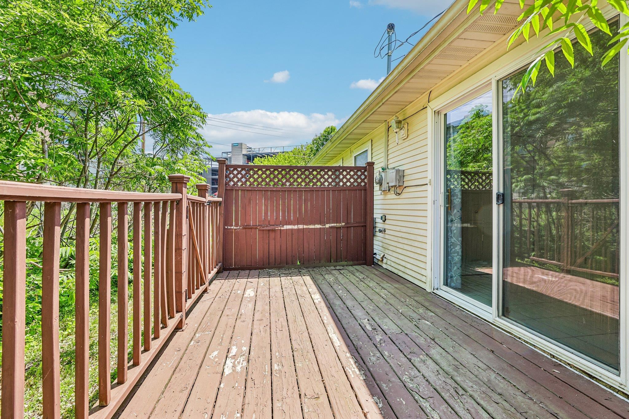 113 Craig Avenue Madison, WI 53705 - Photo 30 of 33