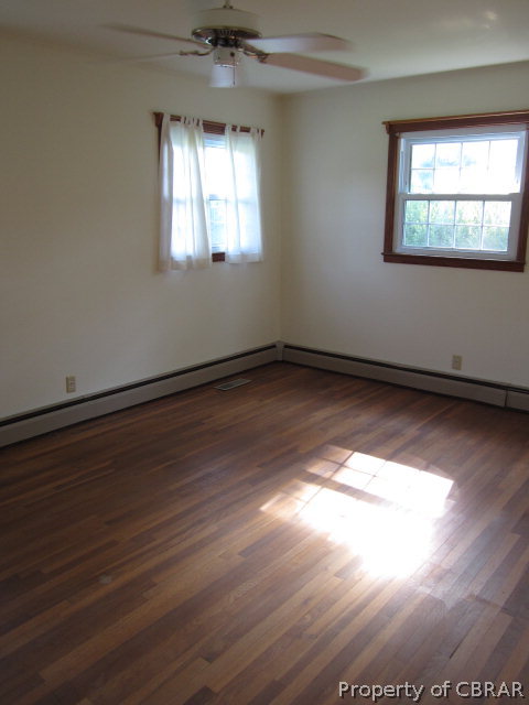 114 South Sioux Road Kilmarnock, VA 22482 - Photo 14 of 17