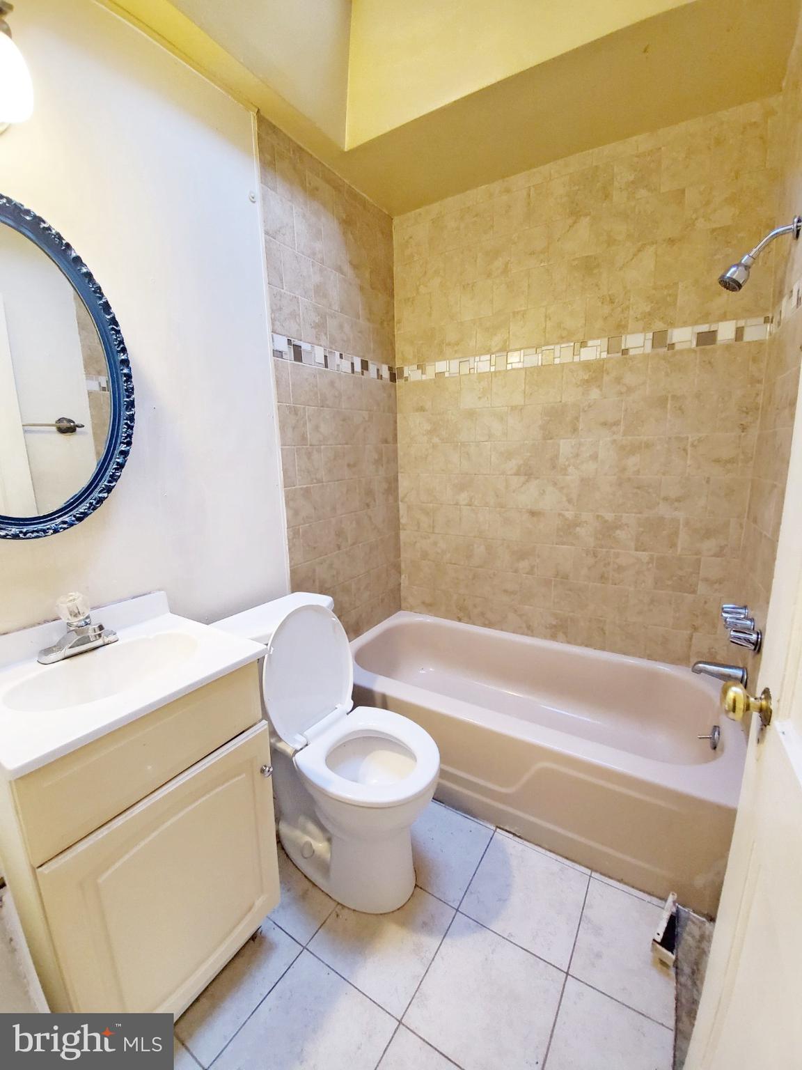 409 Croyden Road Upper Darby, PA 19082 - Photo 9 of 17 Bathroom