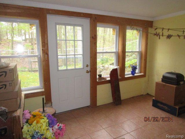 10103 Denton Hill Road Fenton, MI 48430 - Photo 11 of 15 Gallery Image 11