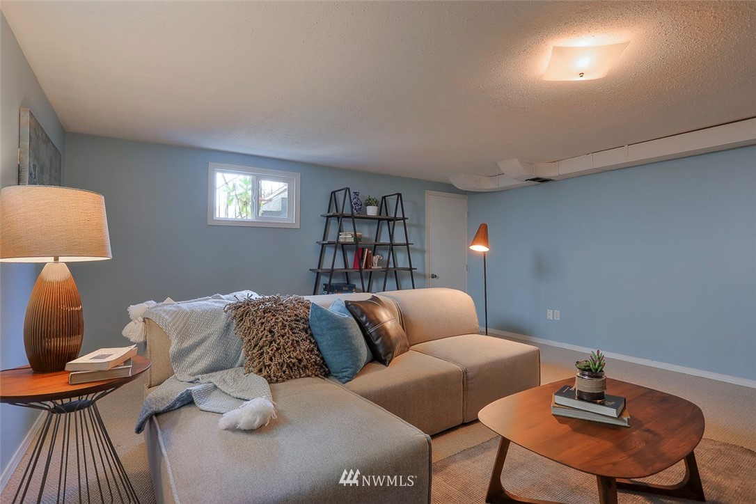 2142 North 86th Street Seattle, WA 98103 - Photo 19 of 25 Gallery Image 19