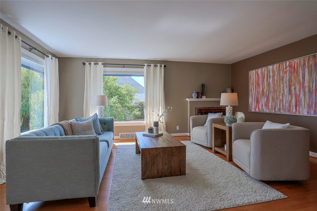 2142 North 86th Street Seattle, WA 98103 - Photo 5 of 25 Gallery Image 5