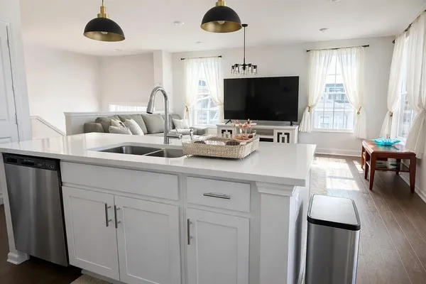 $3,300 | 49773 Lantern Way, Canton, MI 48188