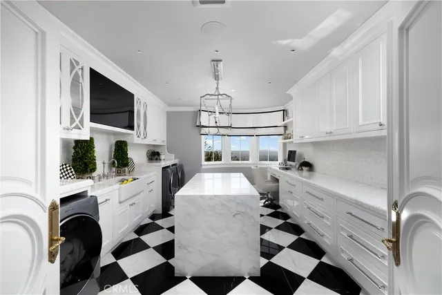 $9,500,000 | 658 Oak Hill Drive, Glendora, CA 91741