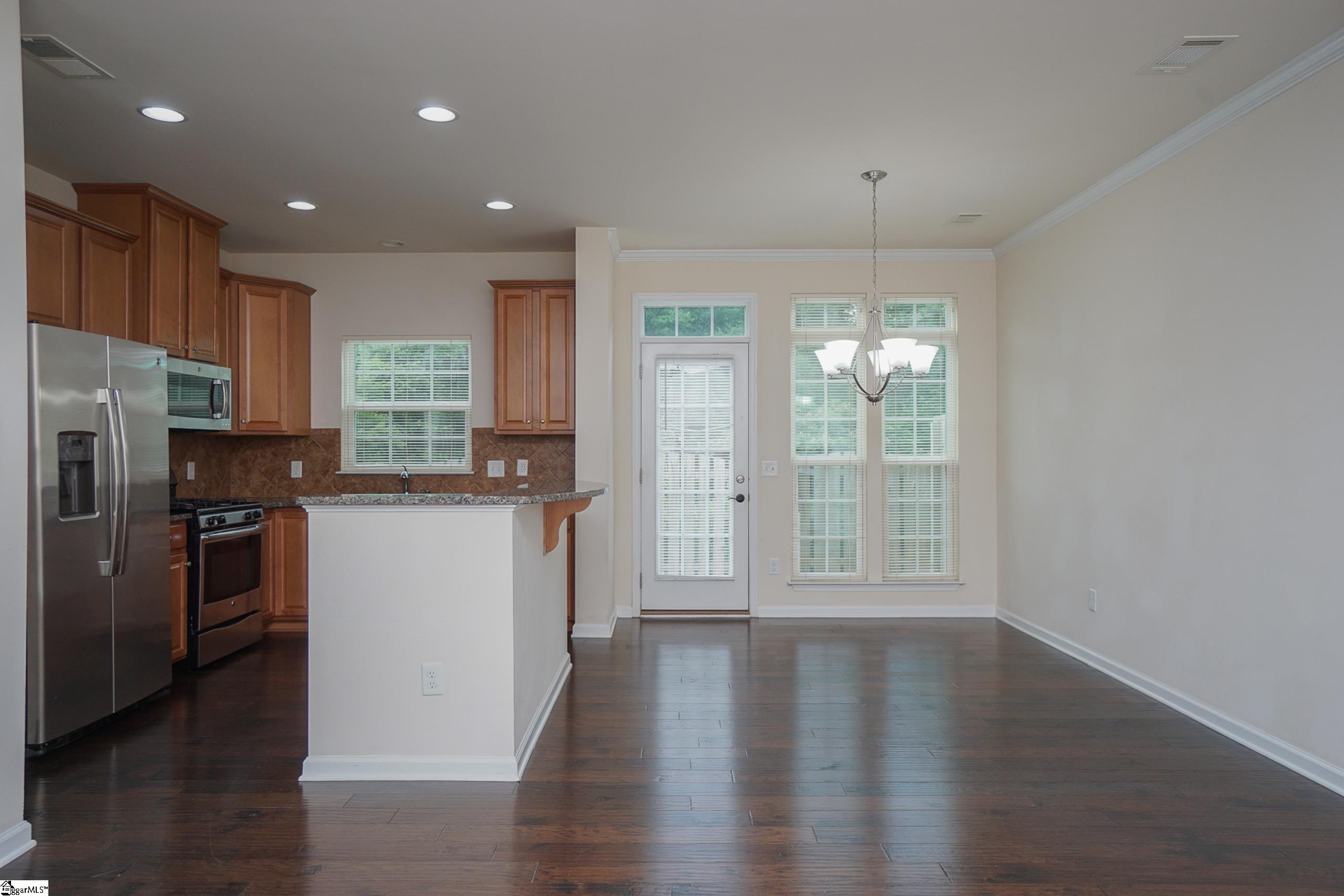 146 Awendaw Way Greenville, SC 29607 - Photo 11 of 32 Gallery Image 11