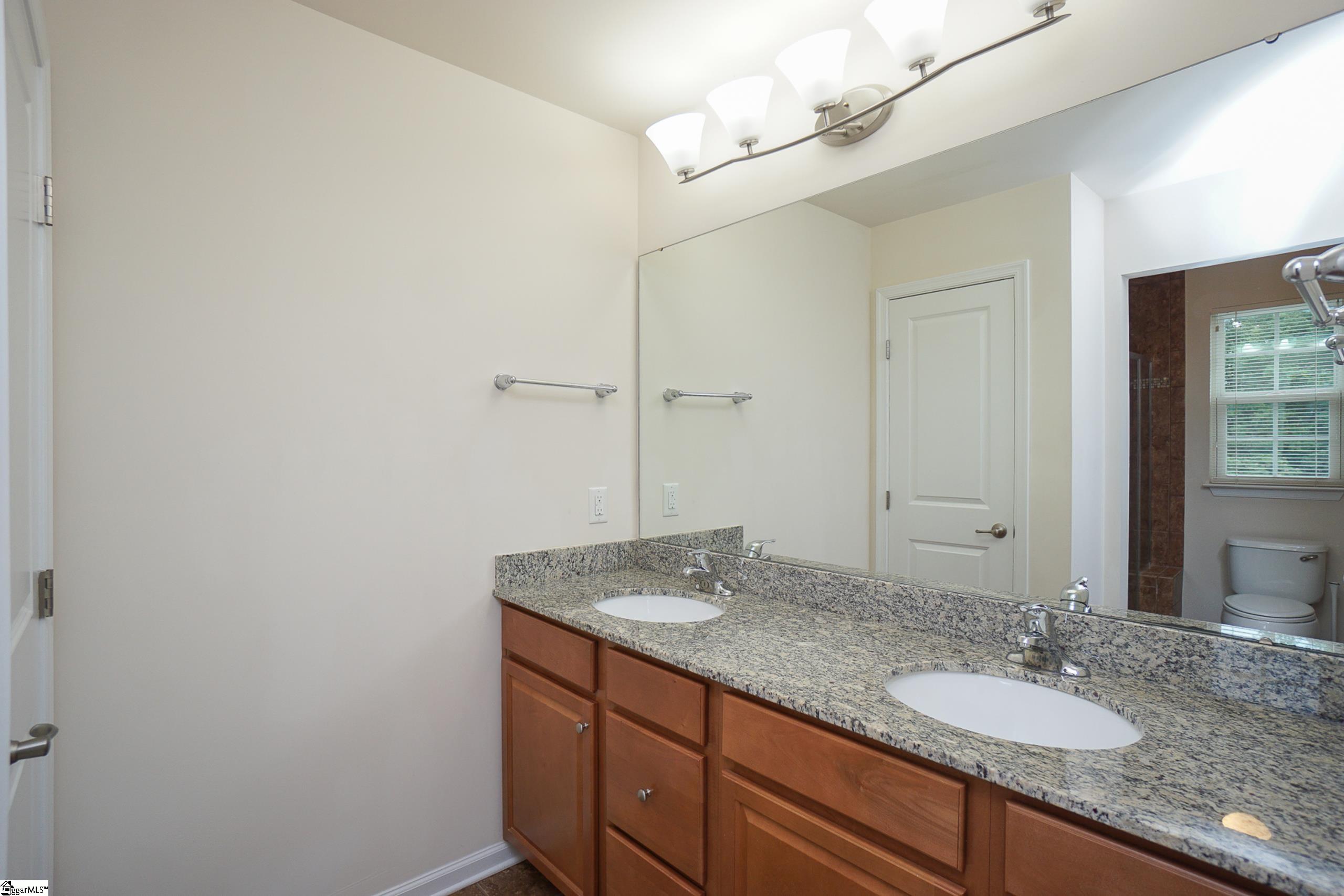 146 Awendaw Way Greenville, SC 29607 - Photo 21 of 32 Gallery Image 21