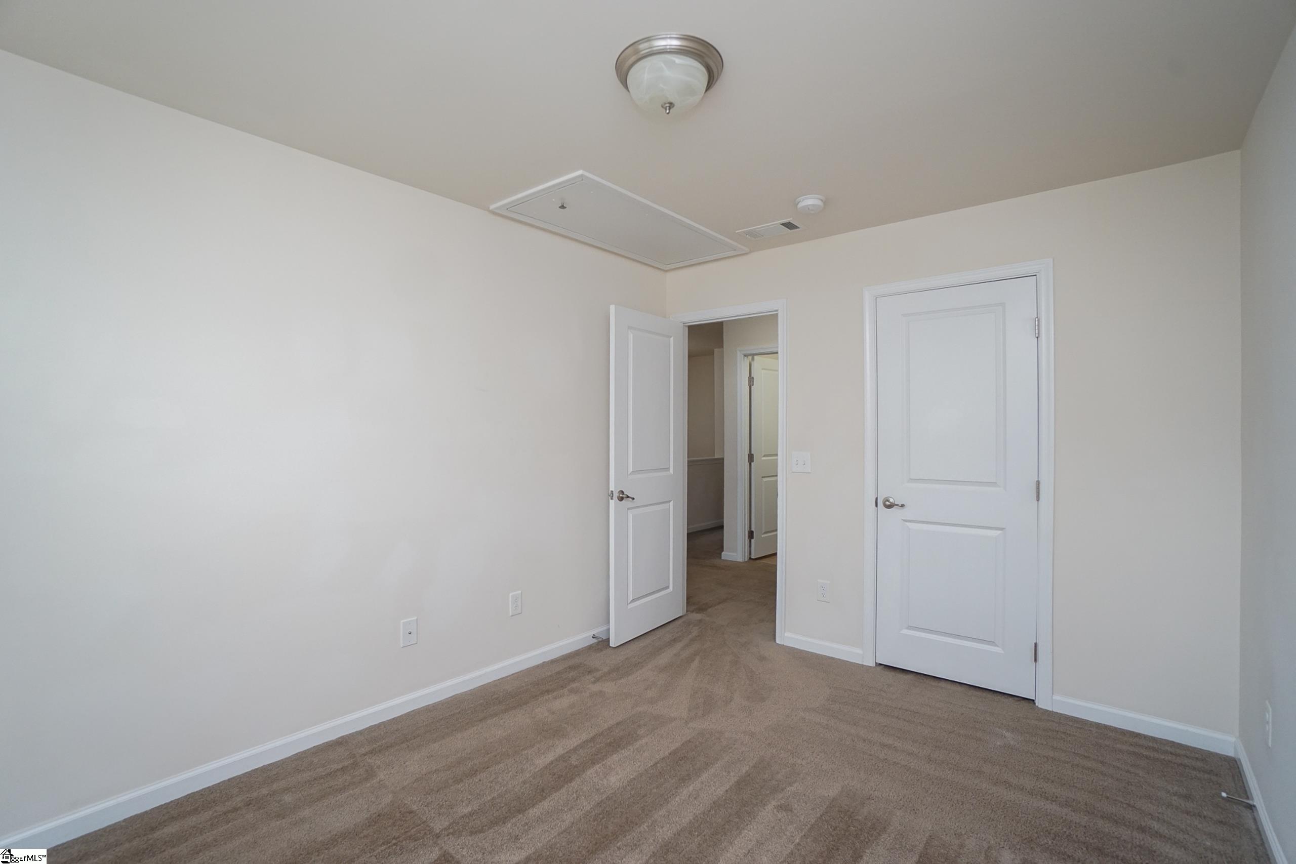 146 Awendaw Way Greenville, SC 29607 - Photo 24 of 32 Gallery Image 24