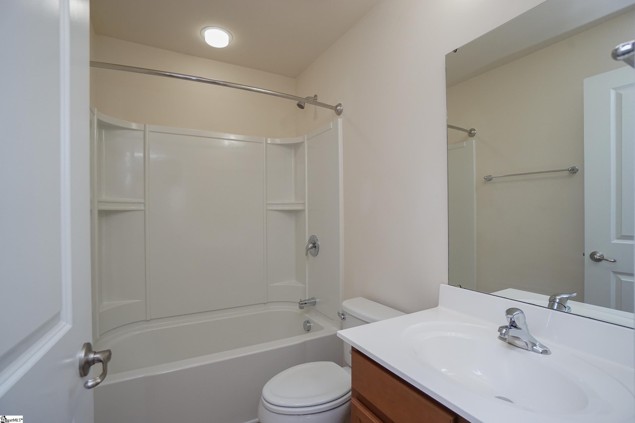 146 Awendaw Way Greenville, SC 29607 - Photo 25 of 32 Gallery Image 25