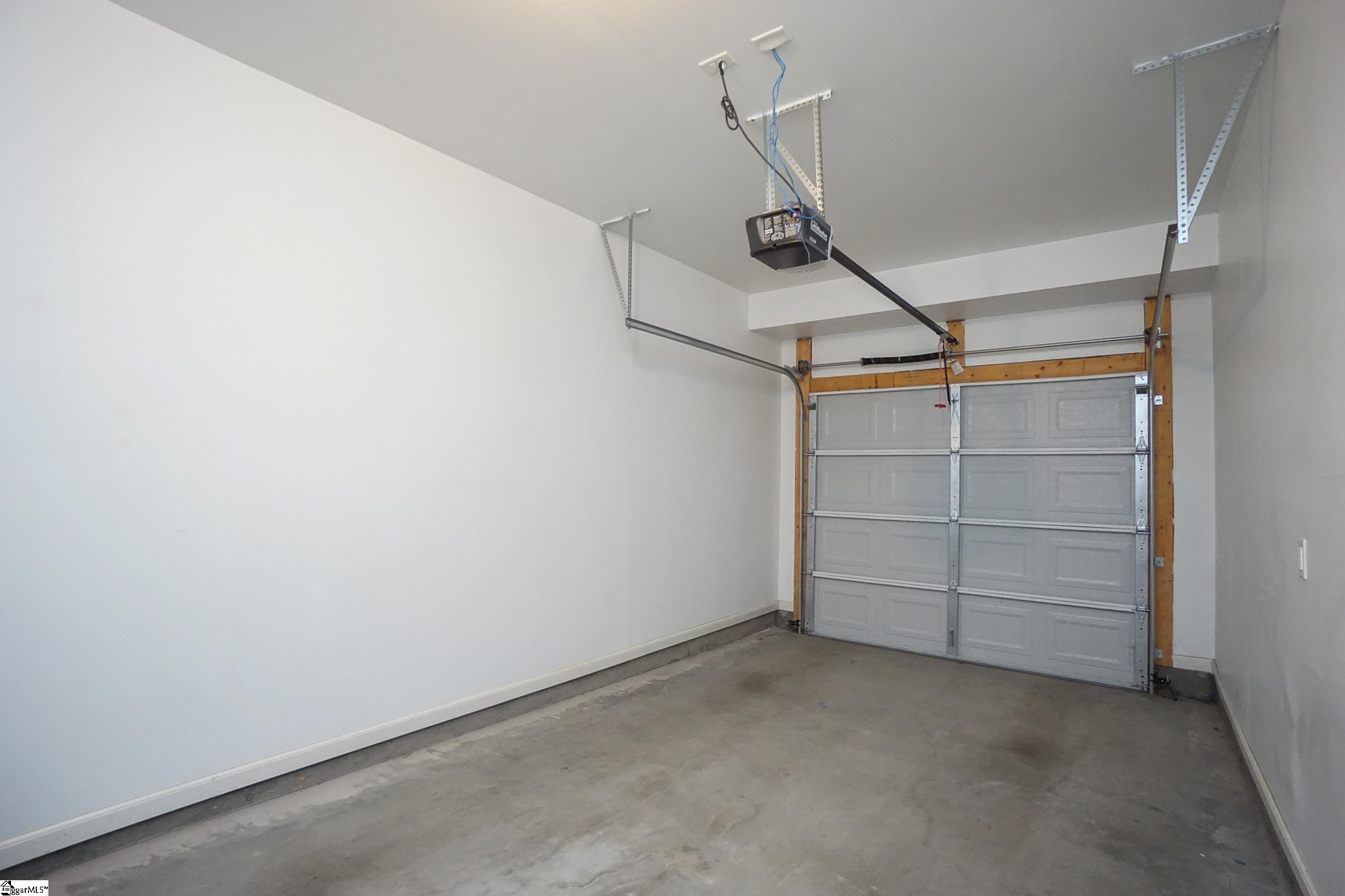 146 Awendaw Way Greenville, SC 29607 - Photo 29 of 32 Gallery Image 29