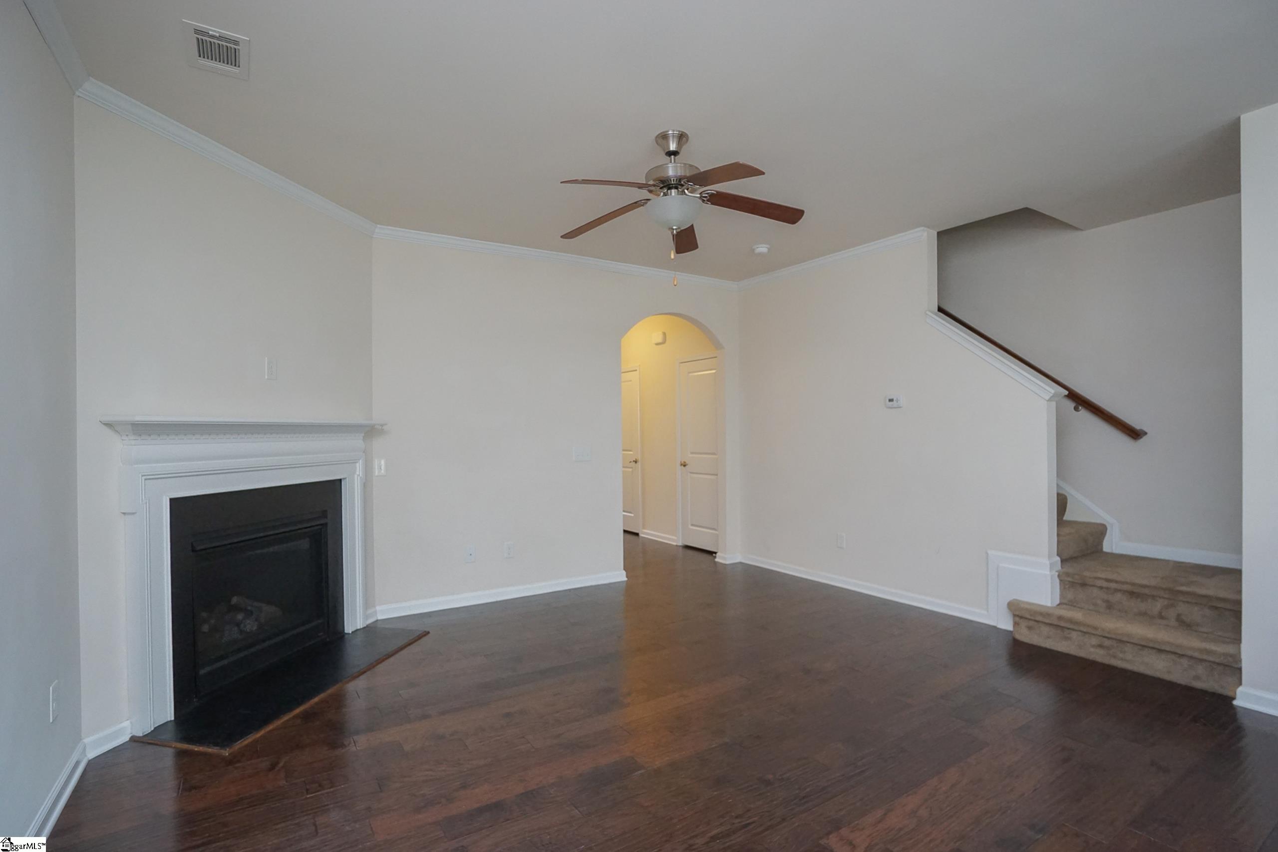 146 Awendaw Way Greenville, SC 29607 - Photo 8 of 32 Gallery Image 8