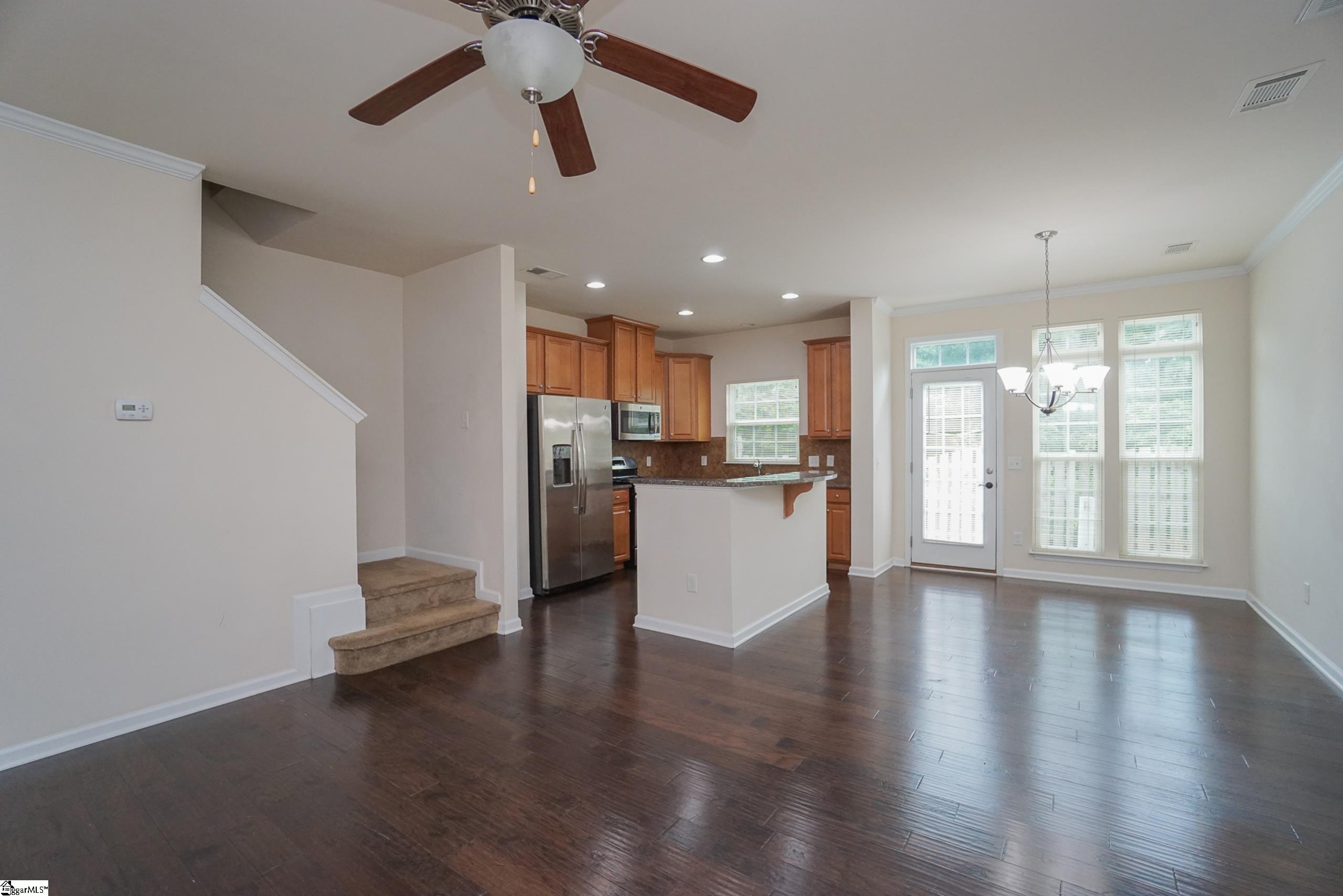 146 Awendaw Way Greenville, SC 29607 - Photo 9 of 32 Gallery Image 9