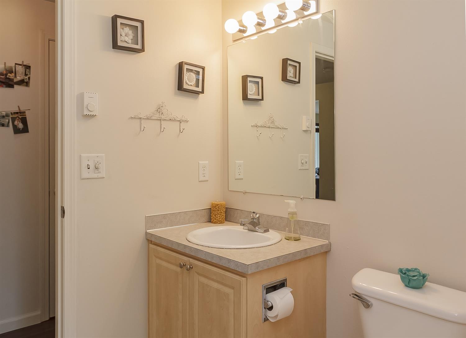 604 Upper Applegate Road Jacksonville, OR 97530 - Photo 12 of 34 Additional Photo