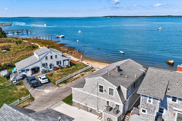 $1,400,000 | 24 Richmond Road, Pocasset, MA 02559