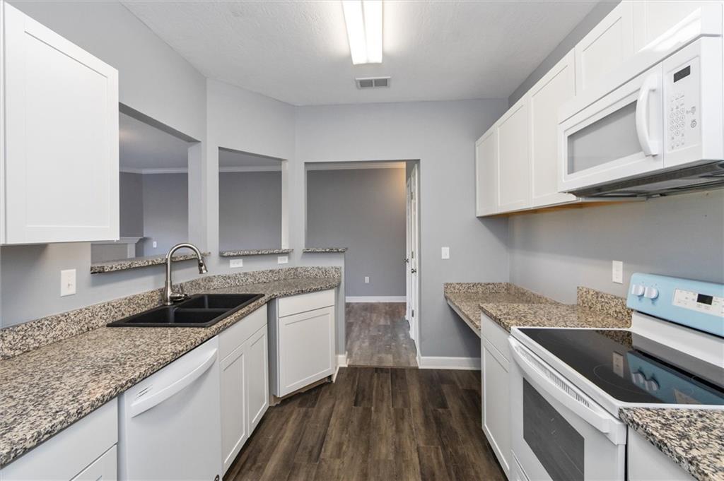 1328 Shadow Ridge Road, Unit C Carmel, IN 46280 - Photo 13 of 32 Gallery Image 13