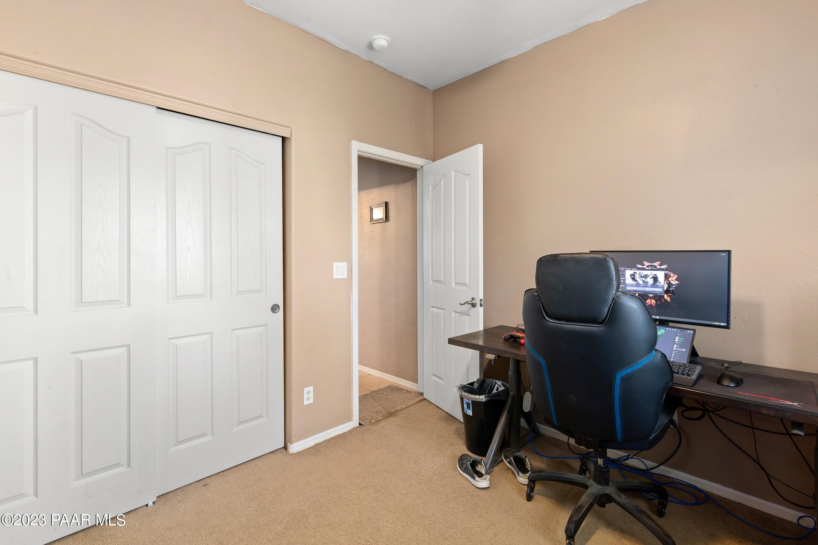 6622 Farmstead Road Prescott Valley, AZ 86314 - Photo 13 of 14 a view of workspace with windows