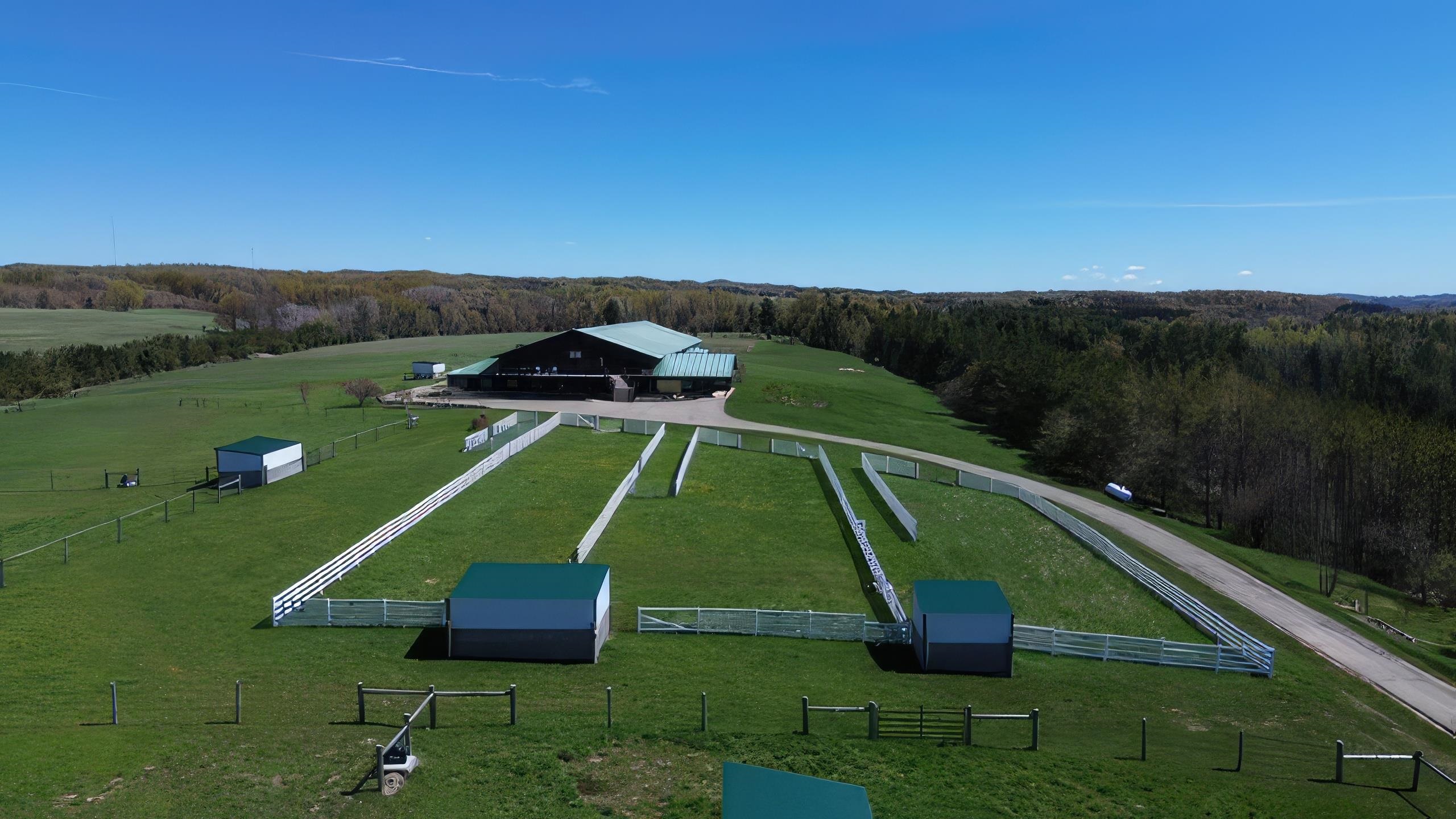 130 South Peninsula Road East Jordan, MI 49727 - Photo 4 of 94