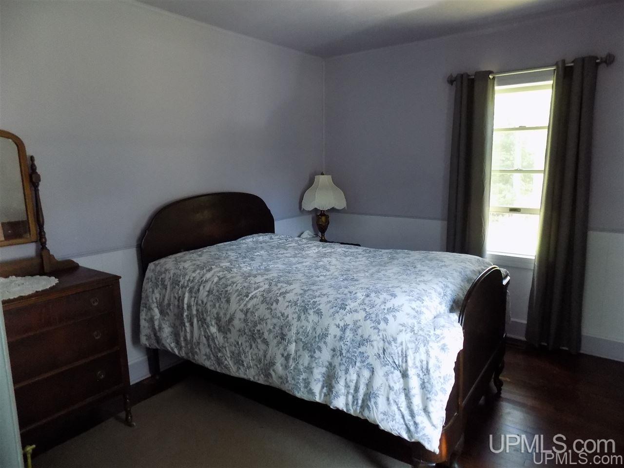 877 N River Road Manistique, MI 49854 - Photo 16 of 43