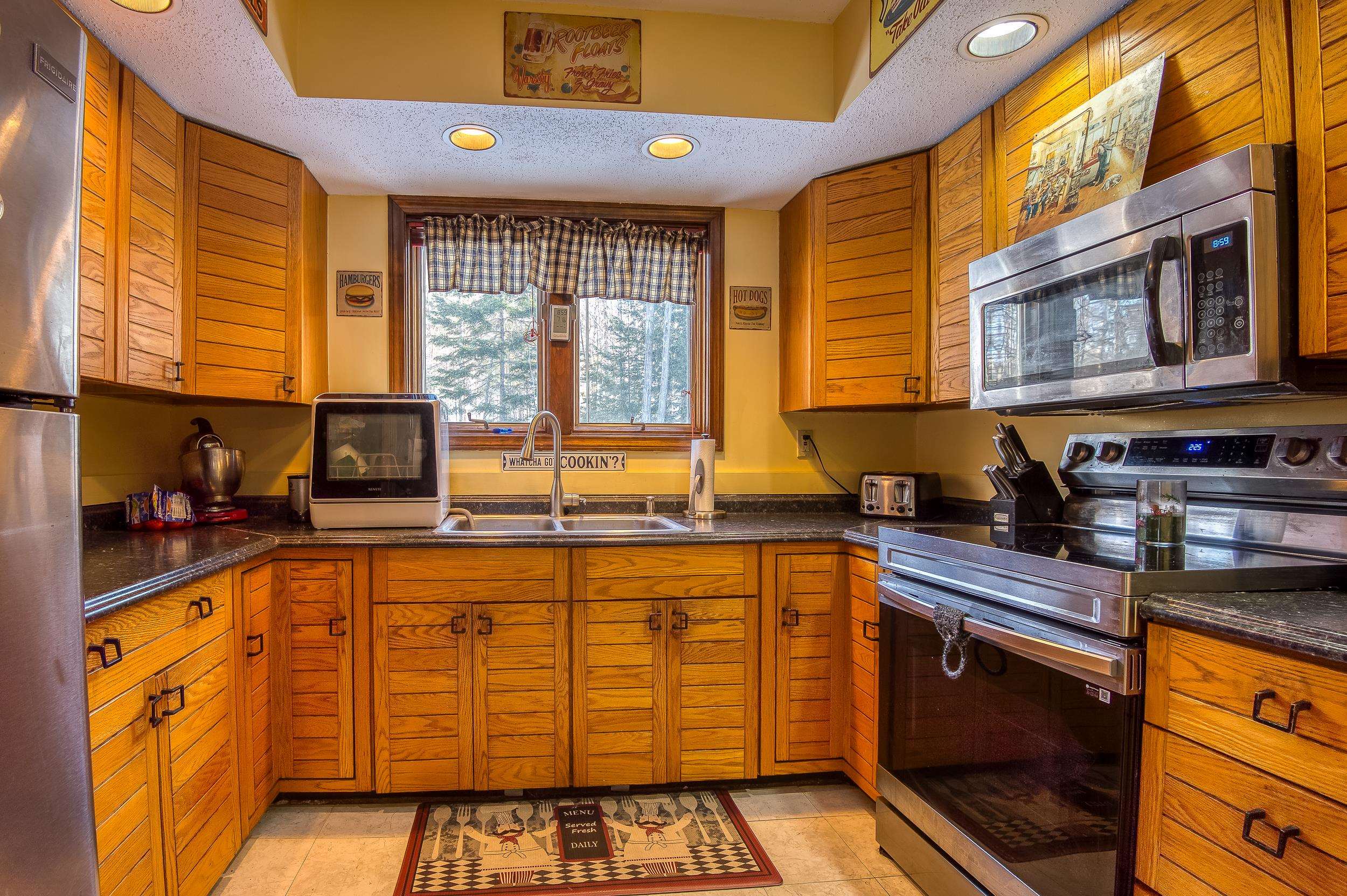 875 Milan Hill Road Milan, NH 03588 - Photo 5 of 46 Gallery Image 5