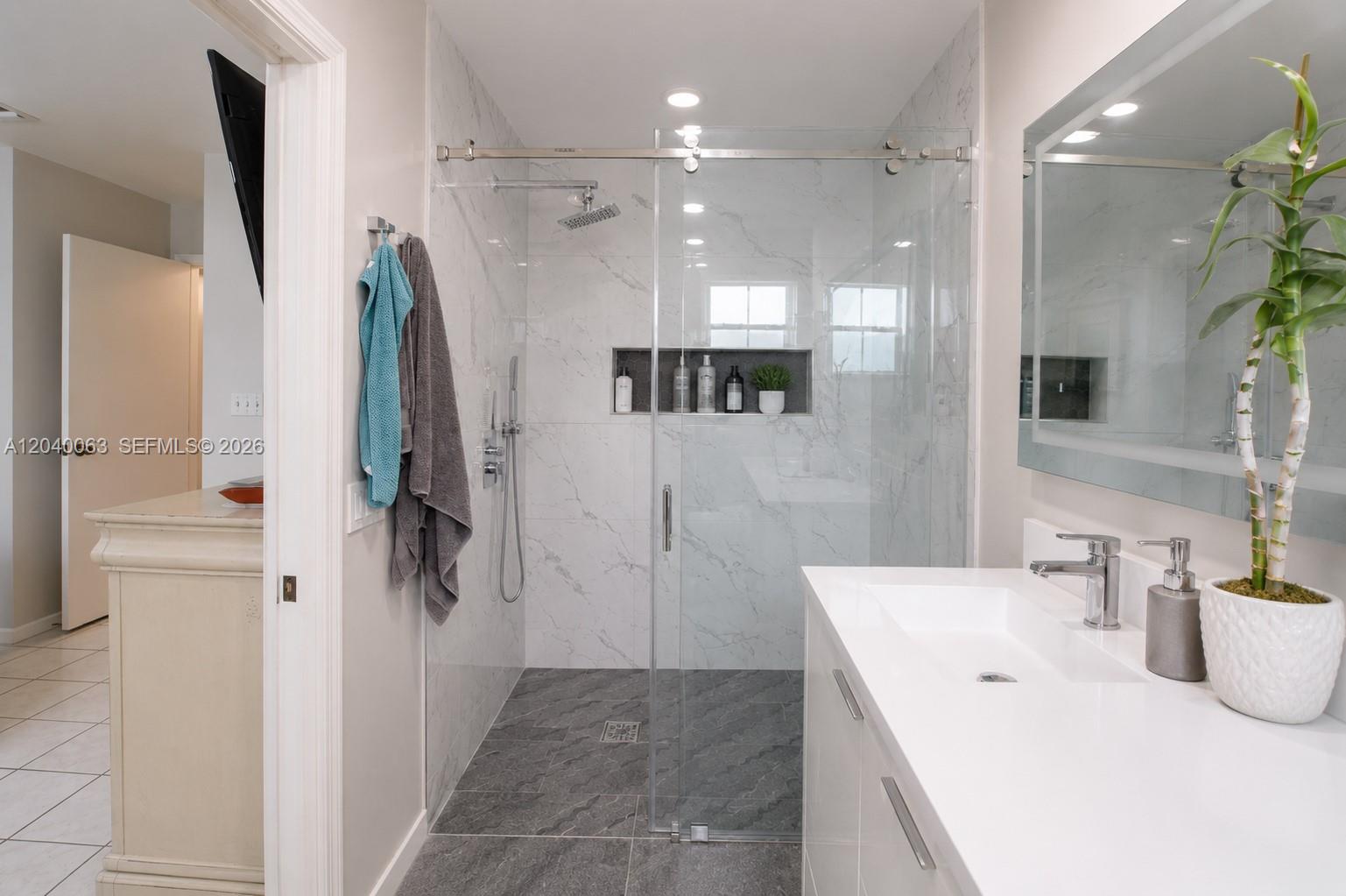 7743 Southwest 157th Place Miami, FL 33193 - Photo 19 of 30